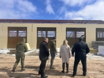 Ирина Горбачева проинспектировала строительство нового модульного здания для пожарных и спасателей в поселке Ванино